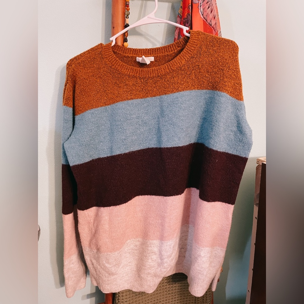 H&M maternity sweater